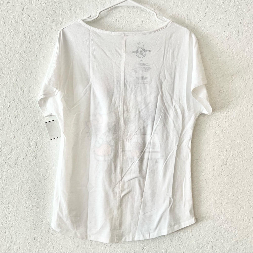 NWT Universal Studios Hello Kitty Hollywood A Star Is Born Women Graphic Top M - Picture 4 of 4